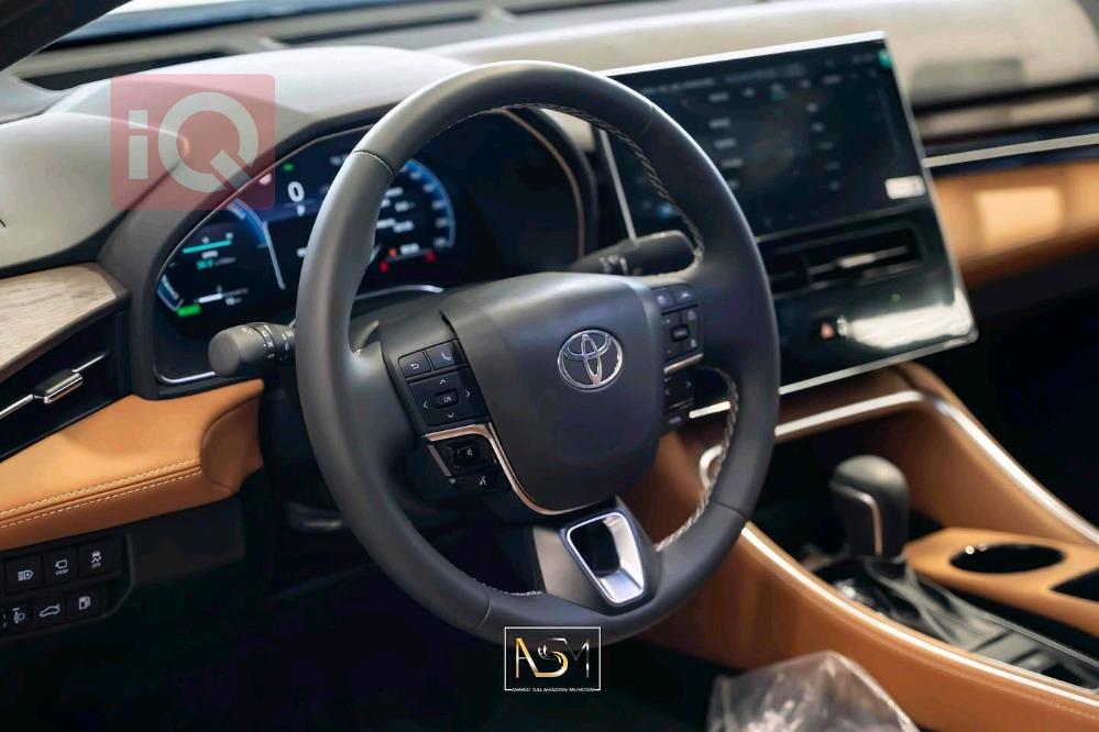 تۆیۆتا ئەڤەلۆن